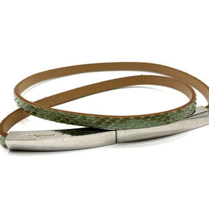 Salvatore Ferragamo | Accessories | All Black Gold Buckle  display picture 3